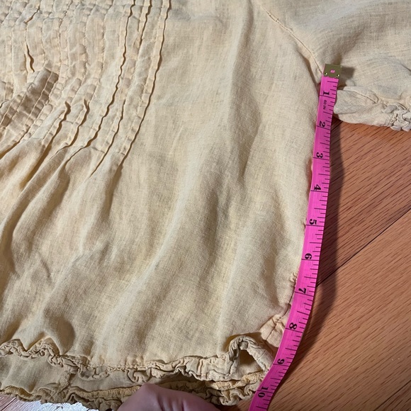 Free People Lilia Pintuck Top Medium Mustard Blouse - Picture 8 of 8